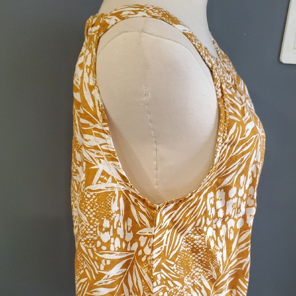 Christian Siriano Gold and White Ruffled Tank Top - Picture 5 of 13